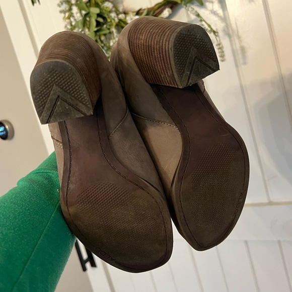 Aldo Zip Ankle Boots - Picture 4 of 6